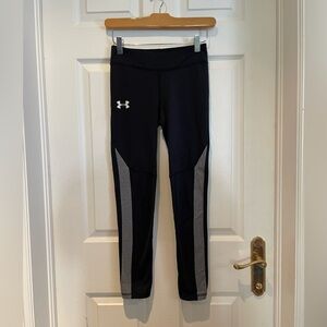 Youths Under Armour leggings